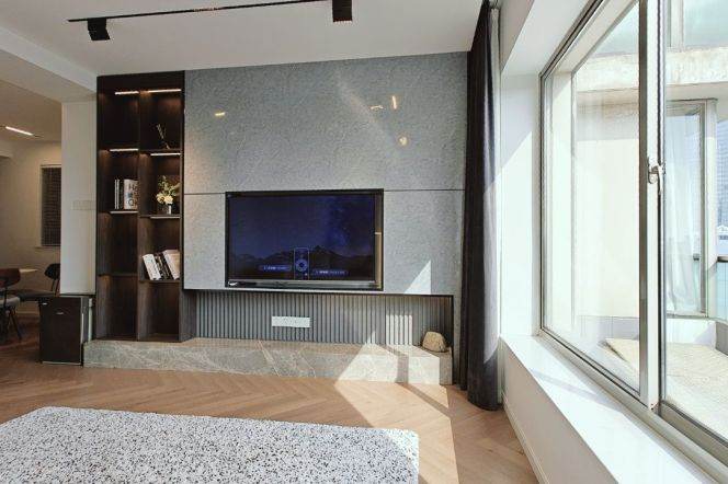 2BR 2BTH w/ Balcony nr ChangPing Road M7