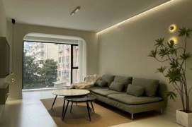 Fabulous&Spacious&Bright 2Bdrs 1Bath/L14 Wu Ding Rd/Good View+Large Covered Balcony