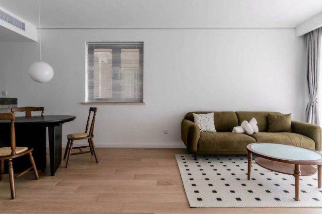 South Shaanxi Rd metro/2br2bt/central AC/floor heat/oven/tennis court/outdoor balcony