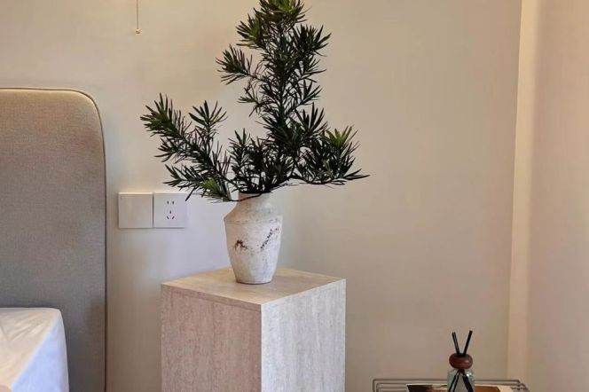 Elevator 1br @Line 2/3/4/11 Jiangsu Road,  Zhongshan Park St.