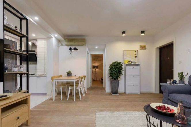 Spacious&Modern 2BR 100Sqm + elevator | Jiaotong Univer. Metro| Wall heating