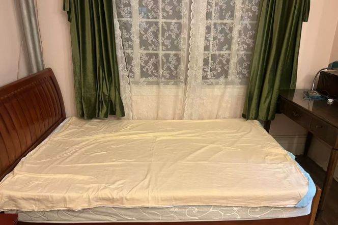 Iconic Plane Tree Area | Clement Apartments | Private Room with Ensuite Bathroom