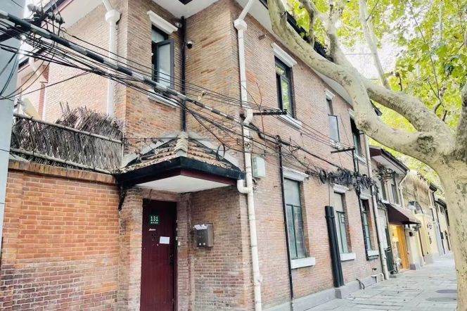 1 br near L10 shanghai library station+high ceiling