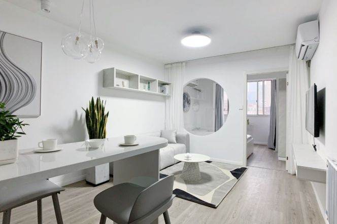 Jing'an temple/charming 1br 2lr/bright room/Nice deco&location,@L7/14/2