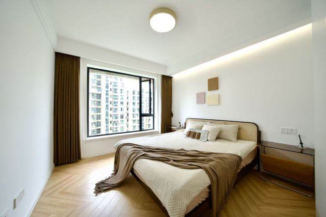 Greenland Century City — Luxury 3BR with Panoramic Floor Heating — 18,800 RMB