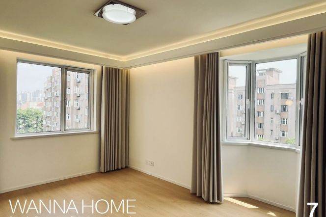 Garden Compound/Zhongshan Park+West Yan'an/Elevator/Brand New/Large Storages/Cozy2br