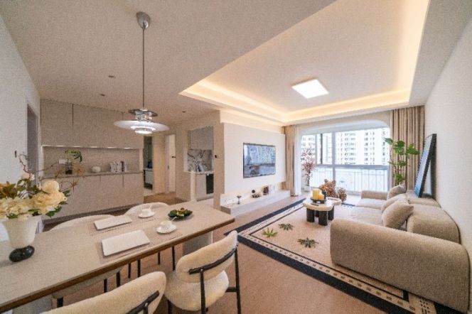 Lujiazui 2BR with Landmark View |