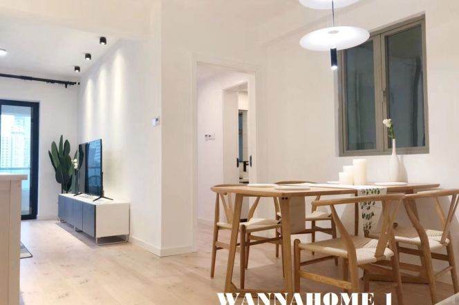 Open Balcony+Modern&Spacious&Bright 2Bdrs 2Baths Apt+Top Compound+Jing'an Temple+Nice View