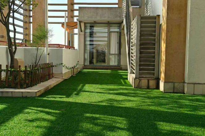 Top-Floor 3-Level Duplex With a 200 Sqm Private Terrace | 320sqm 5BR | Lujiazui View 