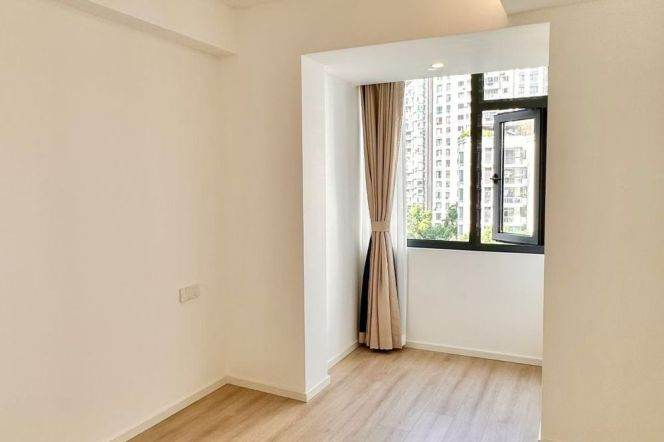 xujiahui station 3br