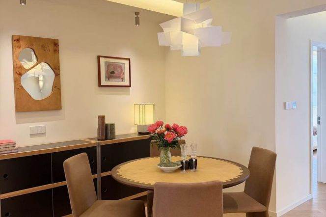 3 Brs, 2 Baths with Open Balcony, Floor Heating, Dish washer, 170 sqm @ Wuning metro L13
