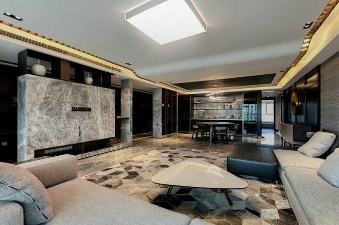 Modern 4br plus 1 with floor heating and terrace  in Jing an temple ,