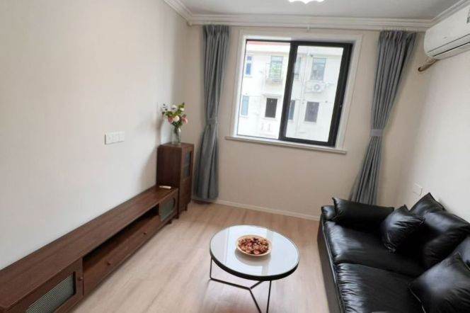 1br-Zhongshan Park - 8 minutes to Line 3/4 - Yan'an West Road