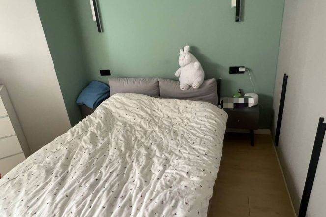 Jiangsu rd/elevator 2br 2lr/central AC/floor heating/bright room@L11/2