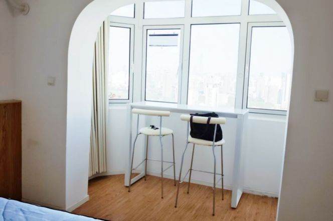 Fantastic view / lovely 1 BR with elevator  near Hengshan rd line 1 