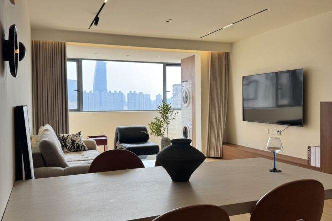 Sunny&Modern&Spacious 2BR 120Sqm Changed to 1BR | Jiangsu rd Mt L2/11 | Fancy design