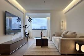 Haifu Apartment — Designer-Renovated 1BR with Walk-in Closet — 17,800 RMB