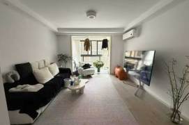 Bright 3BR Elevator Apt on the bank of Suzhou Creek/Jing'an, only 15.5k