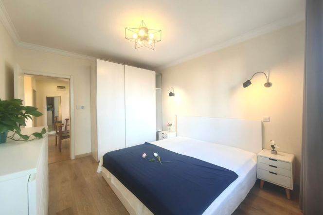 Sihe Garden — Cozy & Bright 2BR in Central Location — 13,500 RMB