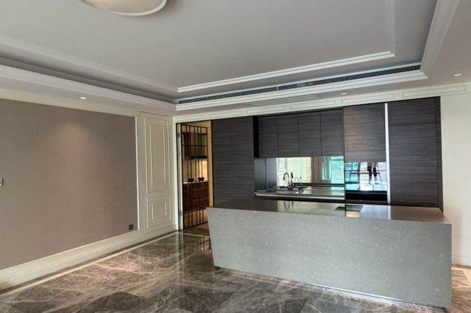 4BR 4BTH w/ Gym & Pool nr ChangPing RD M7