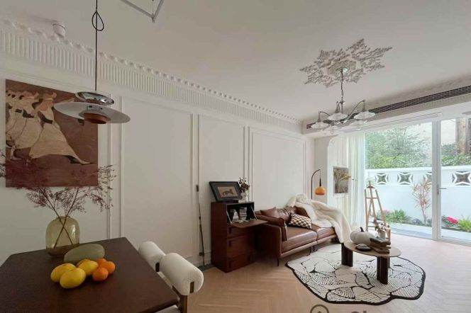 Huaihai rd 2br100sqm with garden