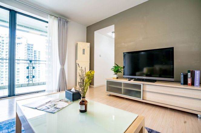 Oriental Manhattan 2BR+2BA with Big Balcony/Bath-tub 14.8K 