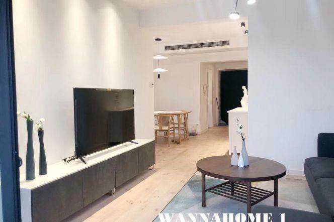 Open Balcony+Modern&Spacious&Bright 2Bdrs 2Baths Apt+Top Compound+Jing'an Temple+Nice View