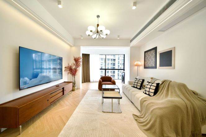 Greenland Century City — Luxury 3BR with Panoramic Floor Heating — 18,800 RMB