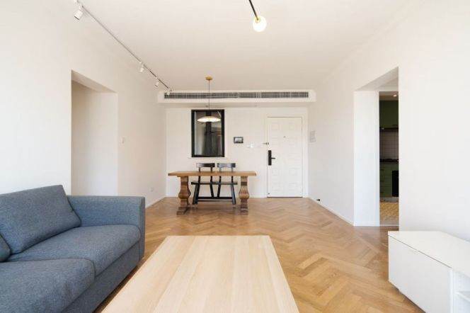 Huahai rd 4br2bath130sqm