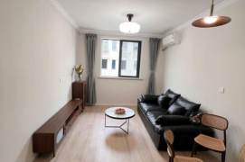Bright 1 br in ChangNing ,easy to L2/15 LouShanGuan Rd St.