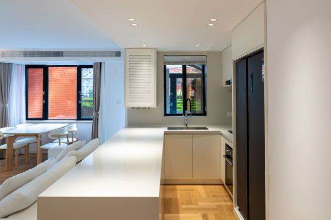 Wutong Garden — Luxury 2BR in the Heart of Xuhui — 23,800 RMB