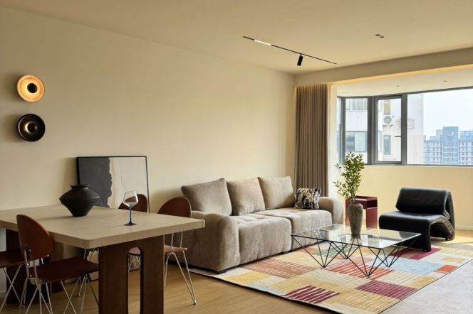 Sunny&Modern&Spacious 2BR 120Sqm Changed to 1BR | Jiangsu rd Mt L2/11 | Fancy design