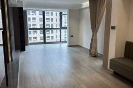 L 9 Xiaonanmen subway station, a 2-bedroom apartment with high性价比 and underfloor heating.