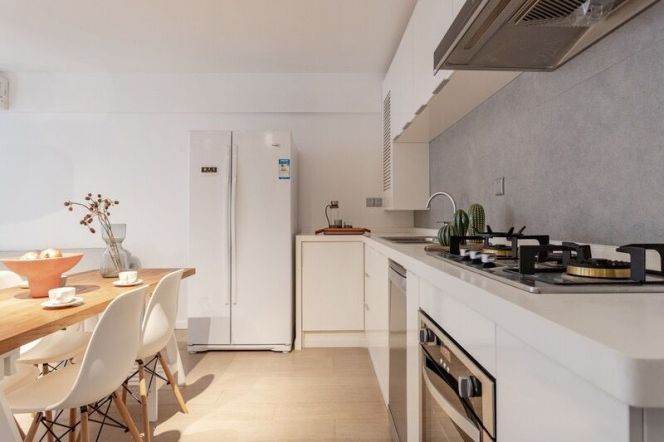 Jiangning Mansion — Luxury 2BR in West Nanjing Rd — 18,590 RMB