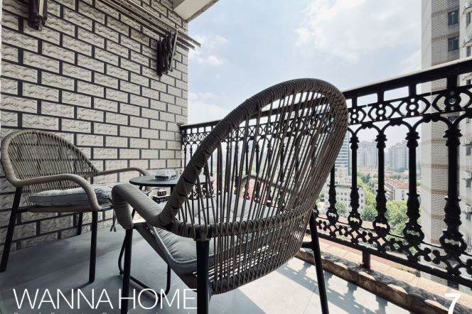 Lovely Balcony/Jiangsu Rd+Zhongshan Park/Bathtub/Walk-in Closet/Large Storages/Cozy3br2bt