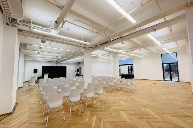 Event Space in Xujiahui | Workshops, Meetings & Events | Up to 100 People
