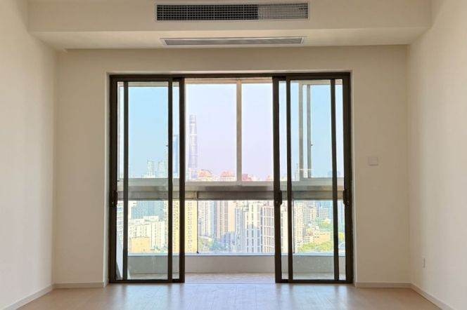 Panoramic 3BR 2BA High-Rise Apt  w/Suzhou River & Lujiazui Views