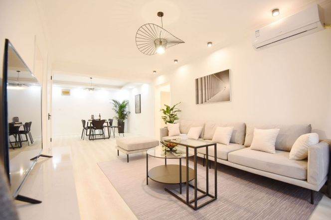 Jiaotong uni/spacious 3br 2lr/elevator/bright room/150 sqm,@L10/11