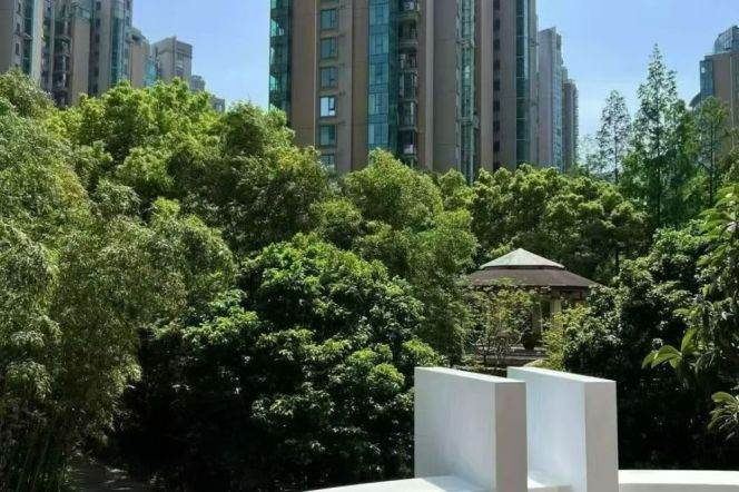  2BR 2BA with Private Terrace, Green View, Prime Jing’an Location