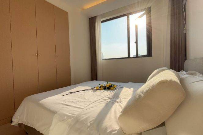 Spacious-Fashion-lift-1Br-Nr Huadong Jiaotong uni-Caoyang rd/Putuo area/L3/4/11/13/14