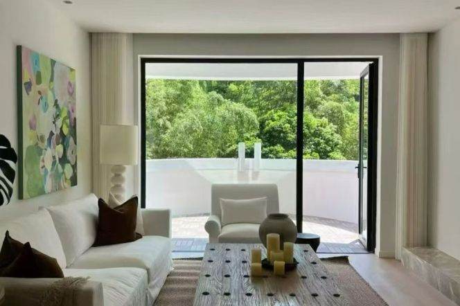  2BR 2BA with Private Terrace, Green View, Prime Jing’an Location