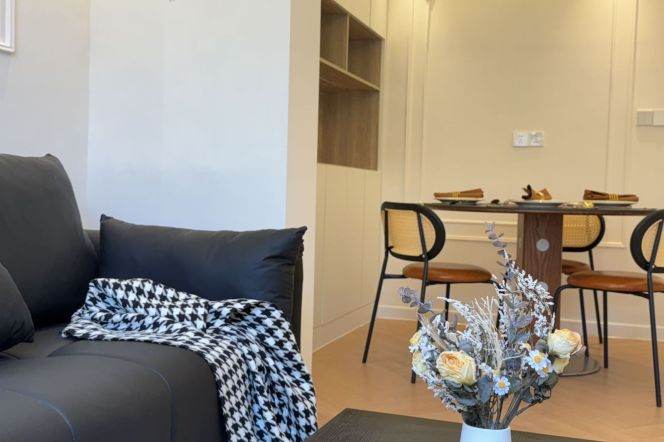 line 4 xujiahui shanghai stadium 1bed