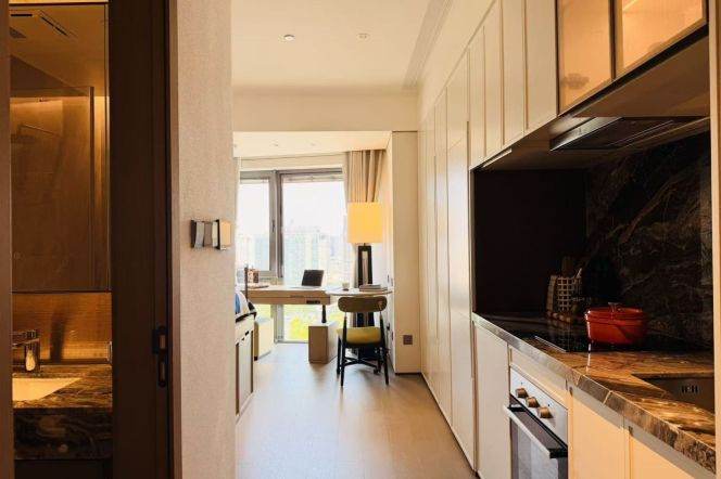 1Studio with floor heating next to West Bund can long and short term lease