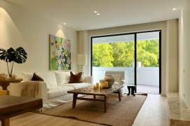 West nanjing rd 2br2bath120sqm
