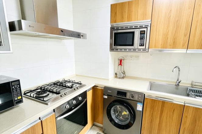 modern 2brs floor heating balcony in Gubei Phase II only 21.5K