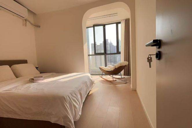 Caoyang rd elevator 1BR apartment