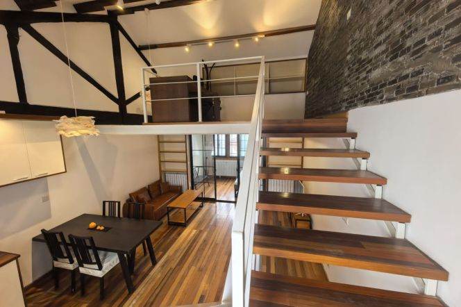  Unique 2br old house with Terrace @South Shaanxi Rd 