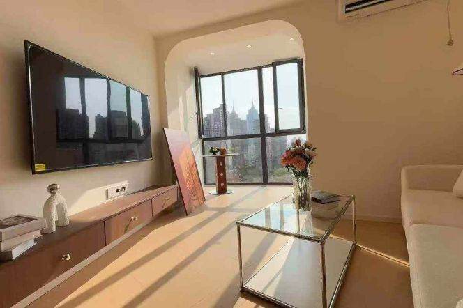 Bright 1br Nr caoyang road M3/4/11/13/14