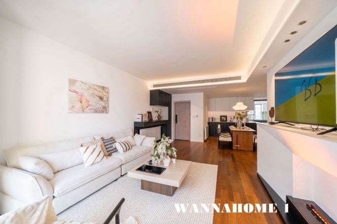 Green Compound+Fabulous&Spacious 3Bdrs 2Baths Apt+L2/3/4 Zhong Shan Park+Open Balcony