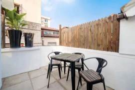 Character/Valuable Yongkang Rd 2BR+2BA with Terrace/Oven 10.8K 